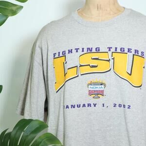 Vintage Fighting Tigers LSU Sugar Bowl 00s Lee T-Shirt